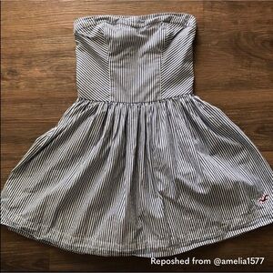 ✨Strapless dress bundle✨